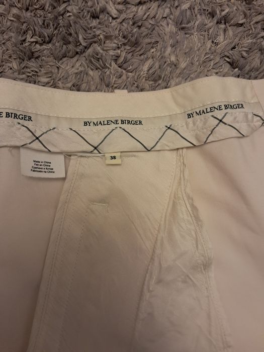 Spodnie kremowe By Malene Birger rozm. M/L