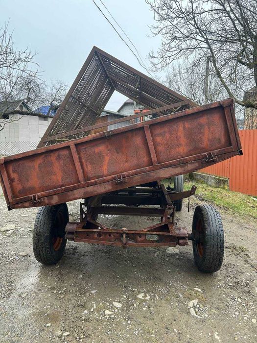 Продам причеп двох-осний