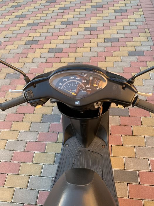 Скутер Honda Dio Af68