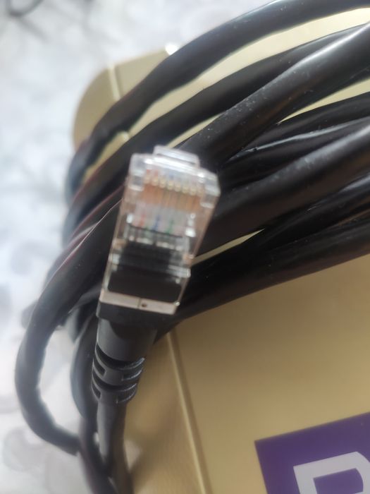 Router PLAY  z kablem