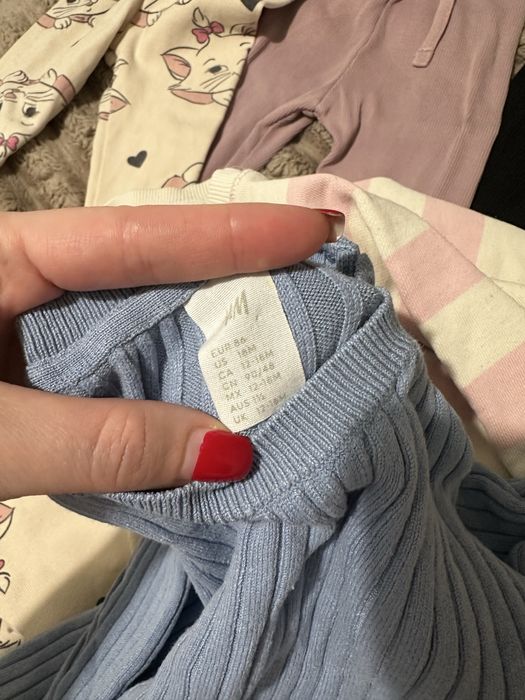 Лот одягу на дівчинку 92