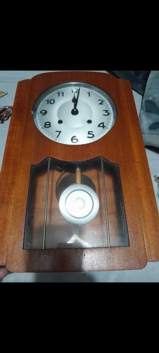 Relogio antigo de parede