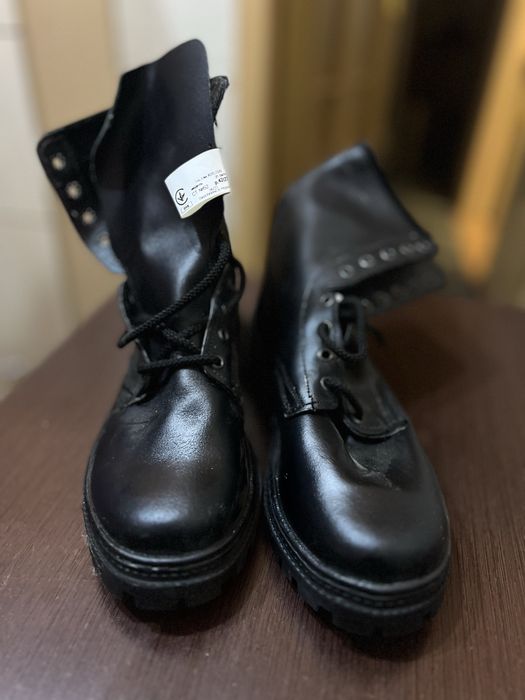 Продам кожанные берцы