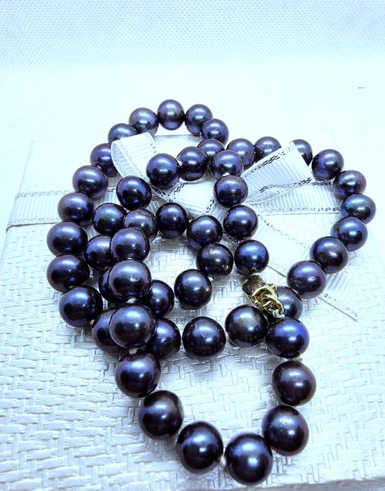 Piękny naszyjnik z  naturalnych Pereł  o barwie Pawiej  45cm 585 14k