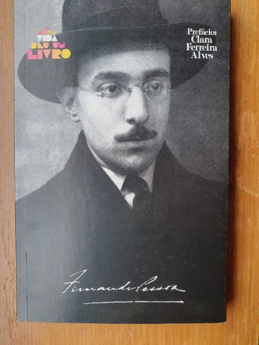 vários livros clássicos