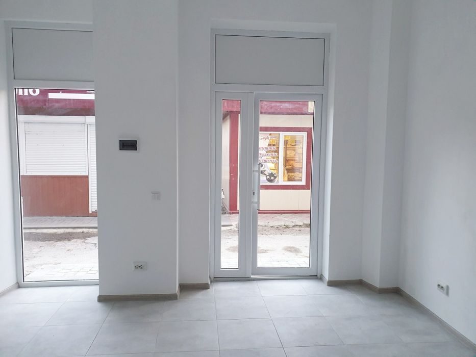 Здам в оренду приміщення м.Тлумач 20кв. Центр