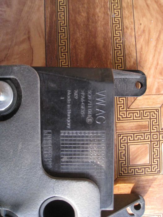 механизм переключения передач 5q0 711 049 ap gs15  (  VAG)