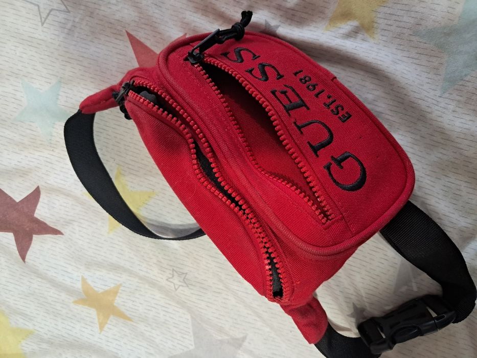 Сумка Guess бананка