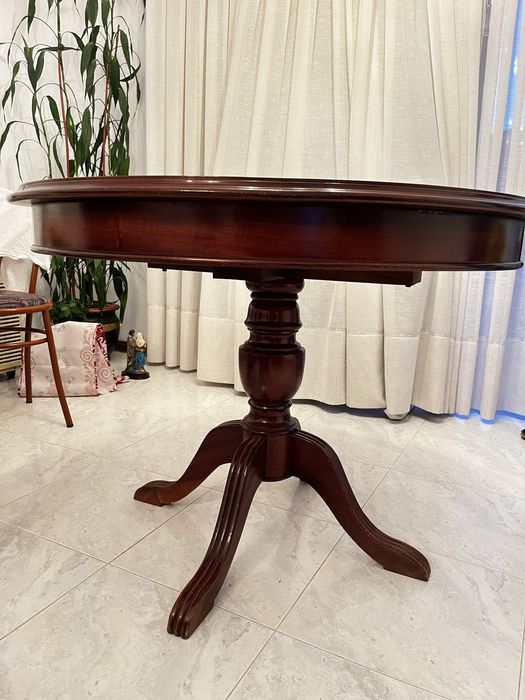 Mesa de Sala em Madeira