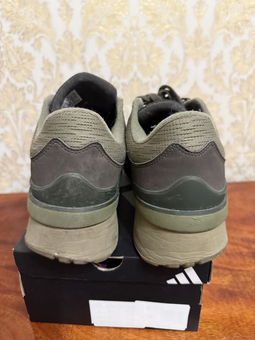 Кросовки adidas р. 43, на ногу 28,5 см