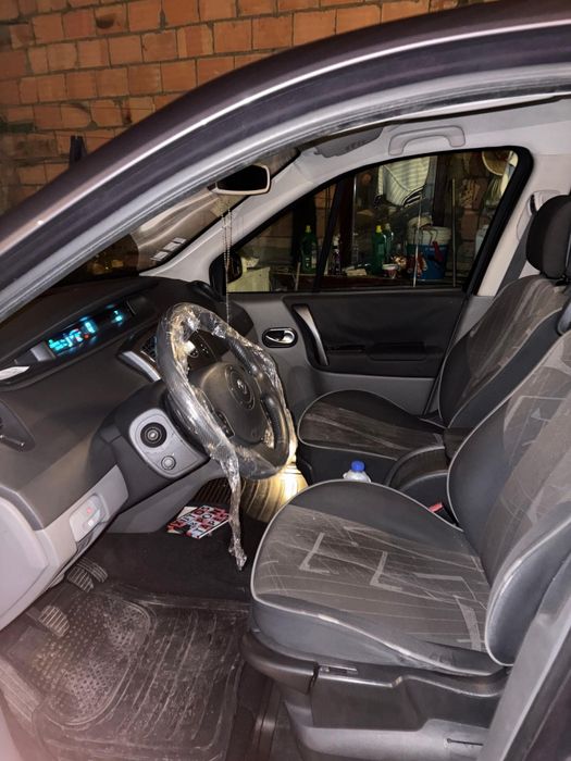 Renault Scenic 7 Lugares