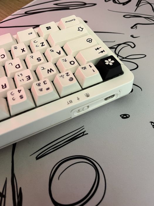 Klawiatura mechaniczna custom LK67 Gamakay