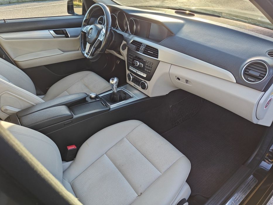 Mercedes-benz C220 CDI