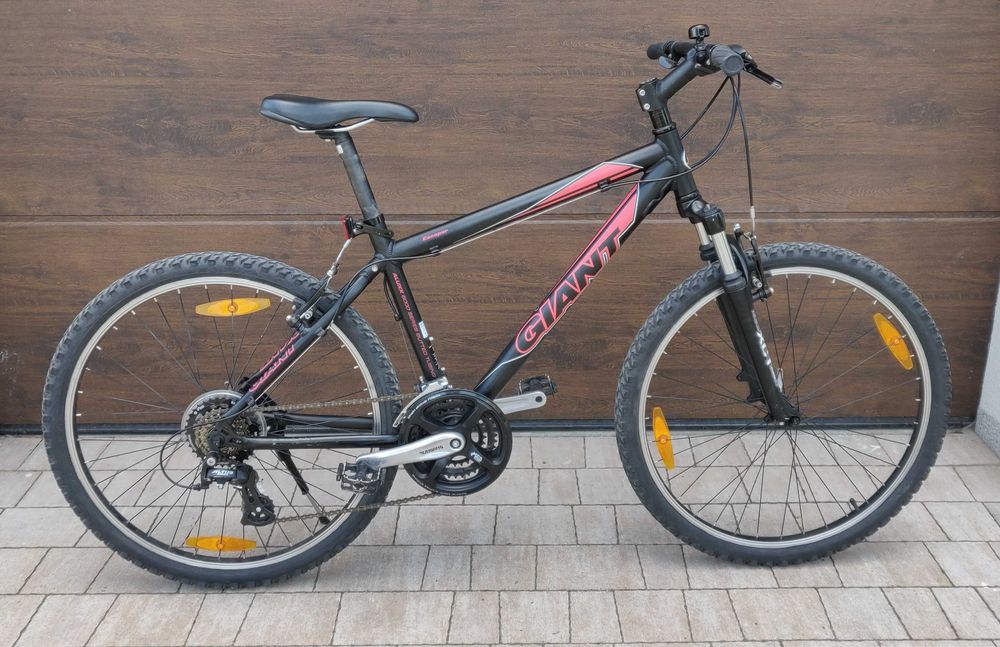 rower górski Giant Escaper rama S koła 26 cali