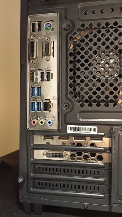 PC Desktop Gaming Ryzen 3100, RX 580 8GB, 8GB RAM c/ Licença Windows
