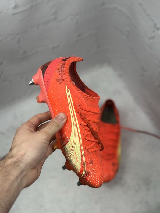 Чоловічі професійні футбольні бутси Puma Ultra 39p
