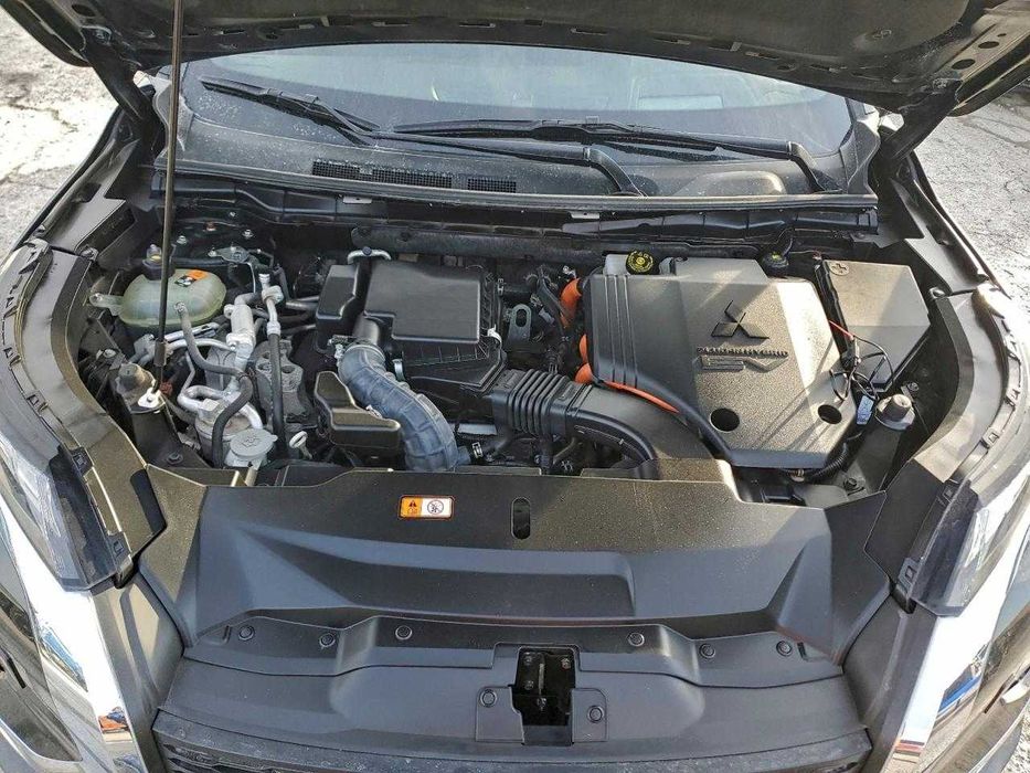 Mitsubishi Outlander SEL 2023