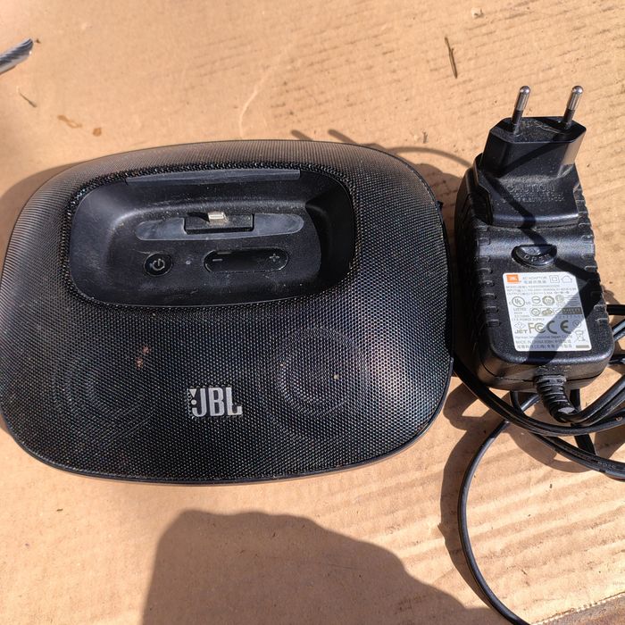 Jbl OnBeat Micro – przenośna stacja dokująca