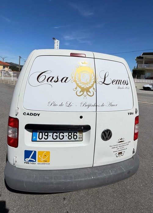 Volkswagen Caddy Maxi (Longa) Isotérmica – Excelente Estado