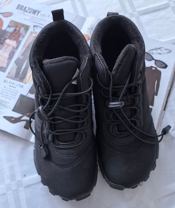 Oryginalne buty damskie ocieplane rozmiar 39