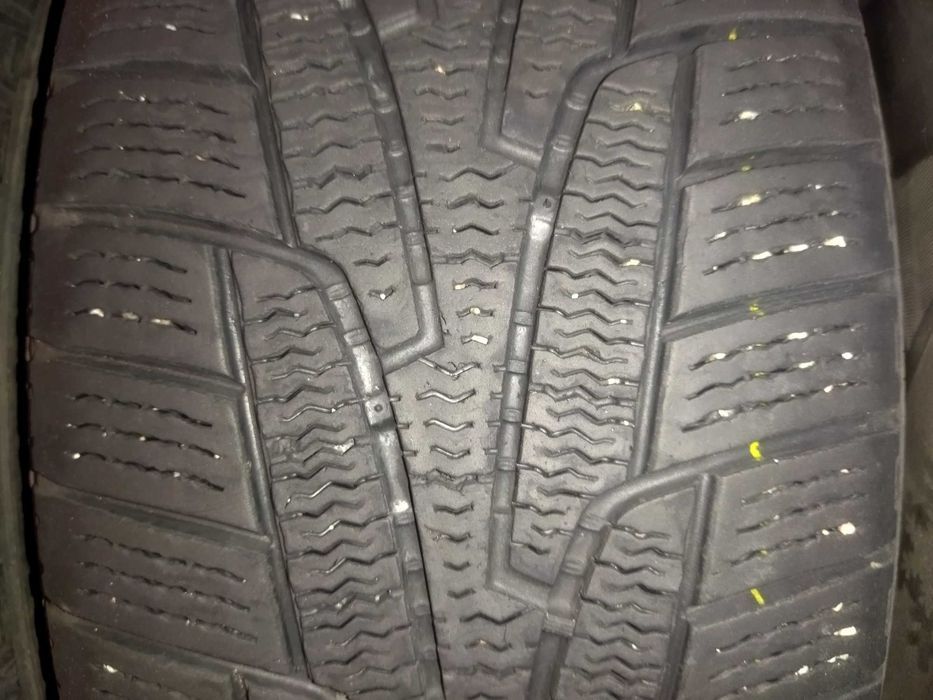 Резина зимняя комплект KUMHO IZEN KW31 205\55R16 91R.
