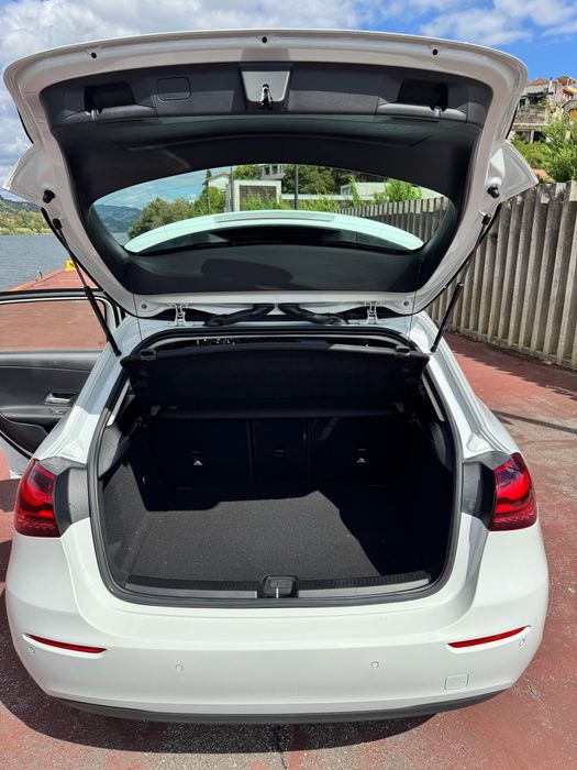 Mercedes Benz A200