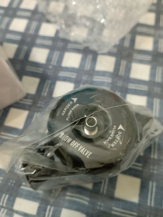 Dump valve nova regulável a pressão