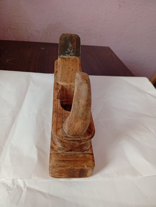 Рубанок столярный