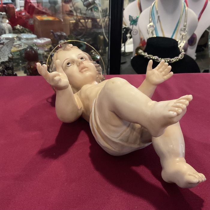 Menino Deitado  peça religiosa 26 cm