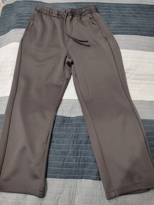 Spodnie męskie Bershka rozm 38