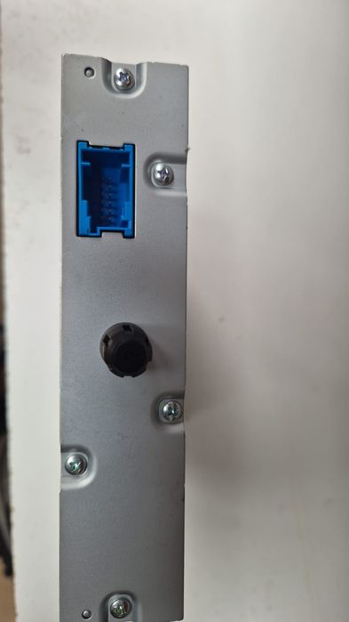 Caixa leitor CD Peugeot Citroën