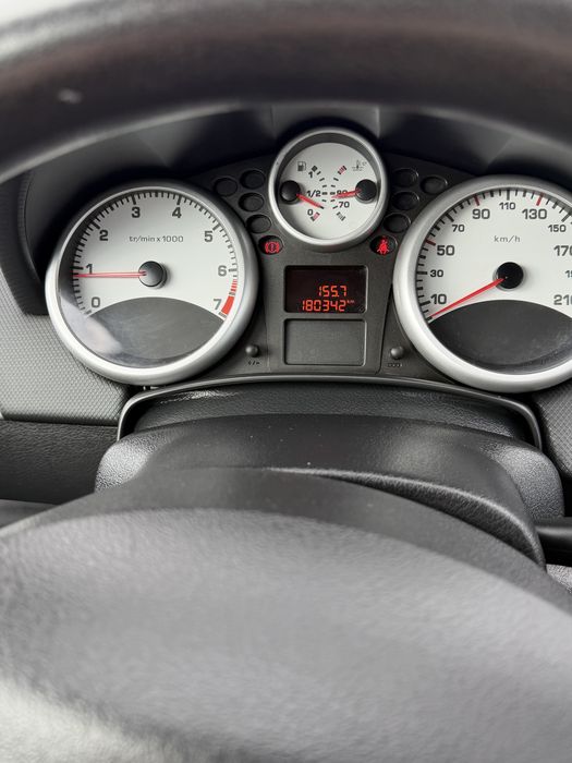 Sprzedam Peugeot 207