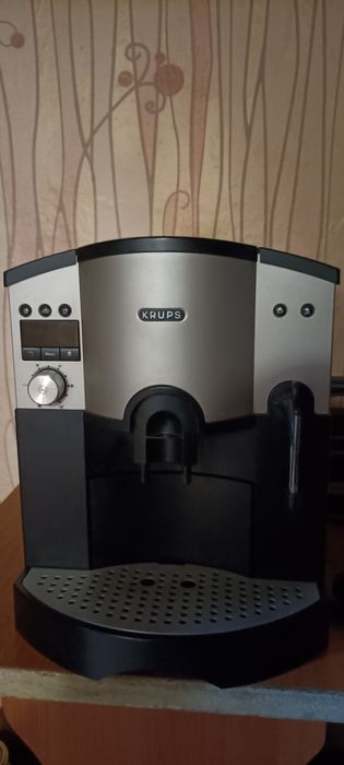 Продам кофемашину