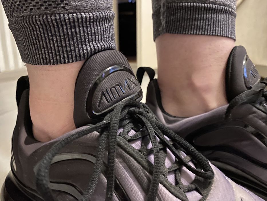 Кроссовки Nike