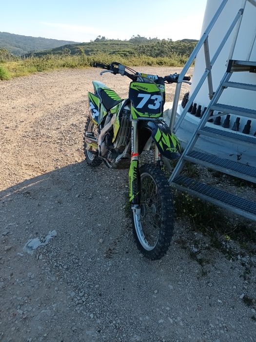 Benelli trk 502 e honda crf250r