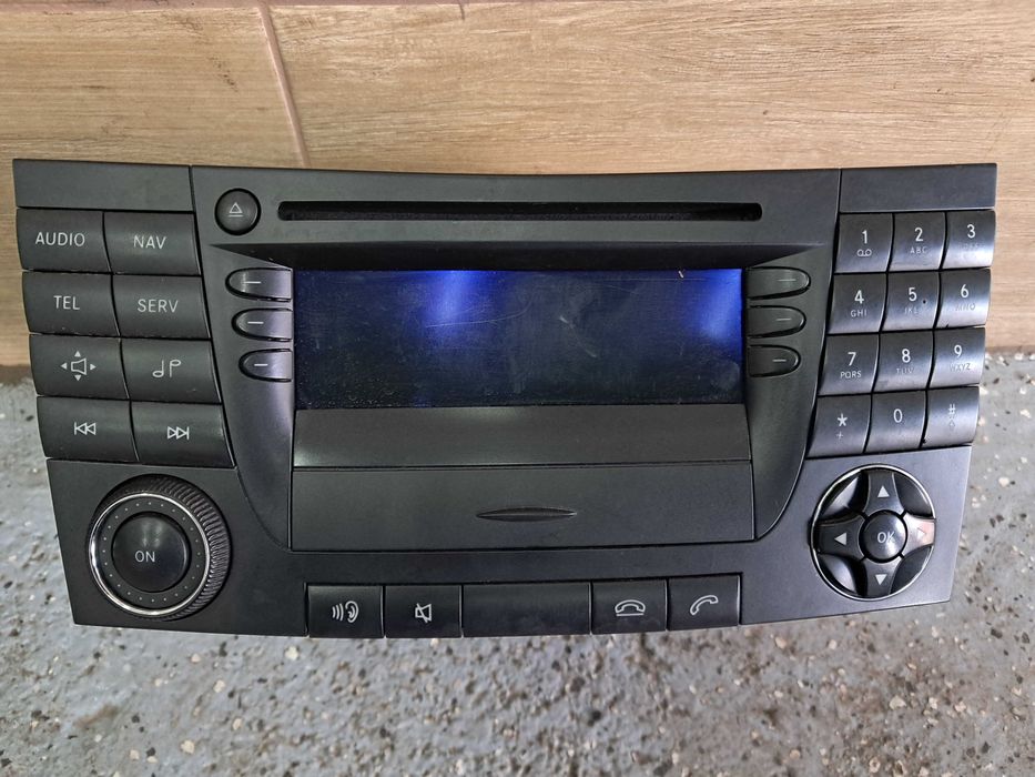 Oryginalne radio mercedes w211