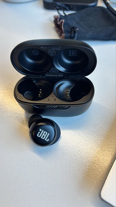 JBL auriculares LIVE FREE NC + TWS