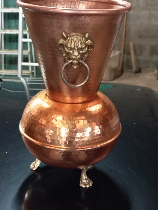 Jarrão antigo em cobre