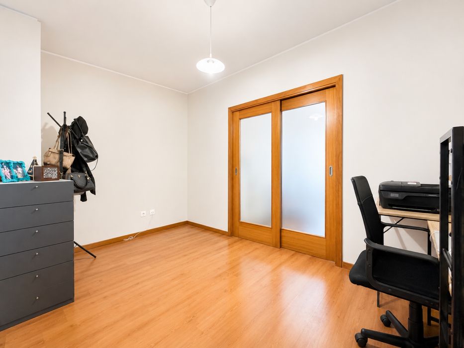 T2+1 | 124 m² | Garagem | Elevador | Junto à CESPU