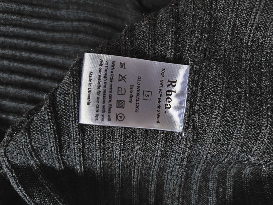 Rhea. Merino wełna 100% sukienka szara dzianinowa długa rozporki S