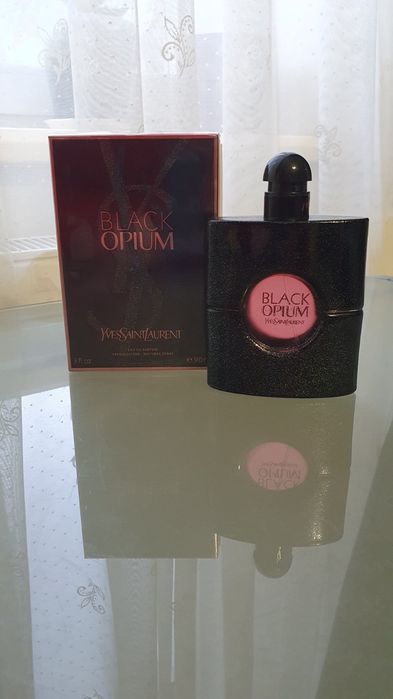 Парфумна вода Yves Saint Laurent Black Opium 90 мл