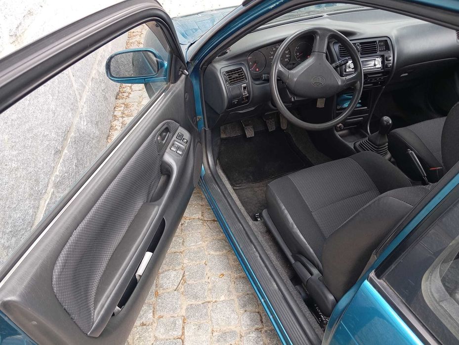 Toyota Corolla Starvan 2.0D (1997) – Fiabilidade Imortal – 210.000km