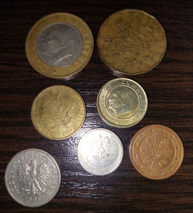 Монеты одним лотом 7 шт.