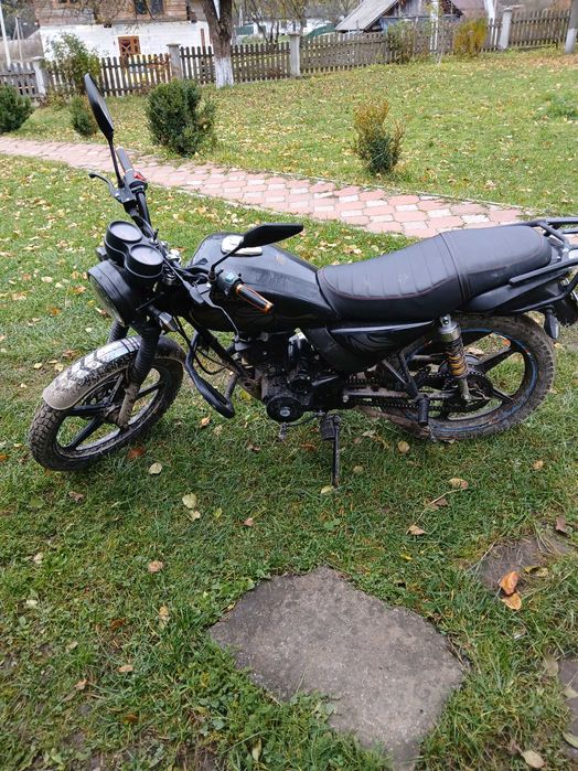 Продам мотоцикл SPARK