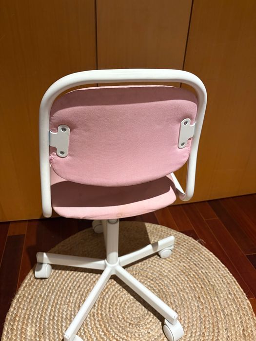 Cadeira de Secretária rosa