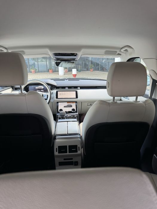 Range rover velar 404 cv plug in