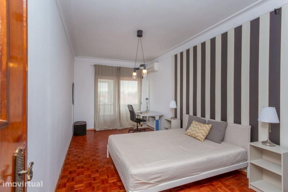 Apartamento com 4 quartos - localizado em Alvalade Lisbon