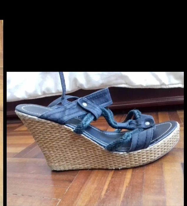 Sandálias Natura pretas