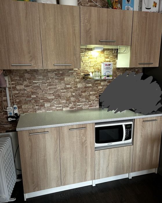 Кухня,невелика,компактна