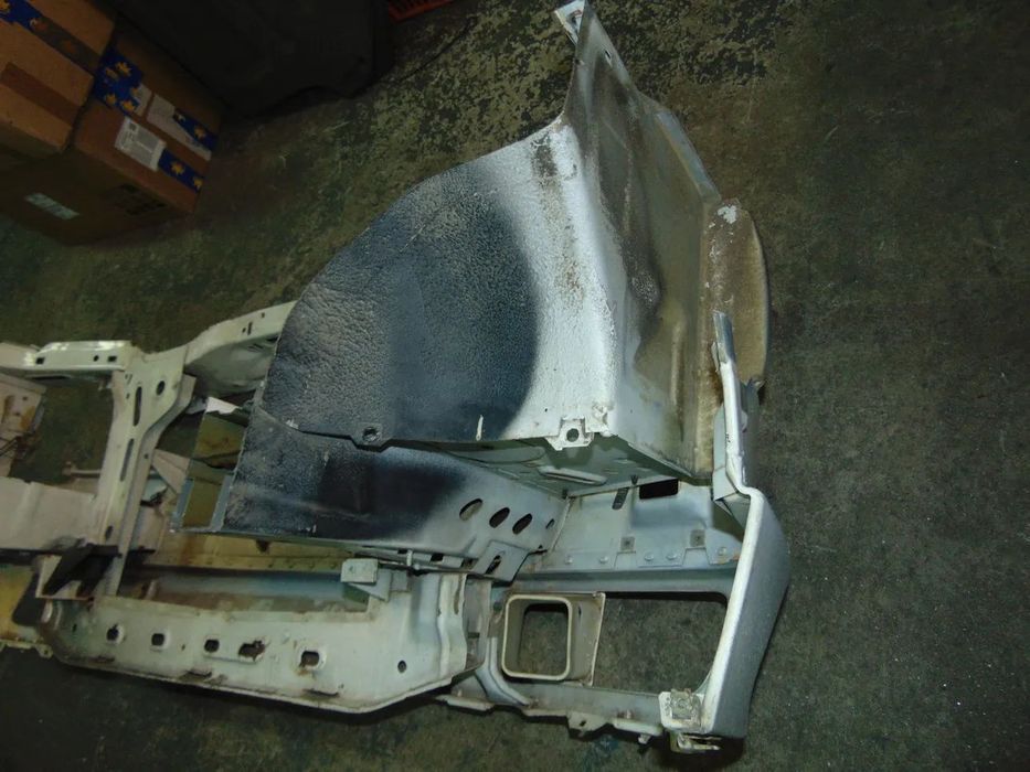 BMW E30 frente " nova de stock antigo